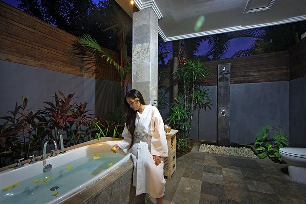 Villa The Bale Tokek Kuta Lombok Exterior foto